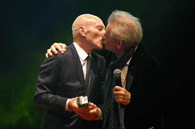 BFFs Ian McKellen and Patrick Stewart kissed