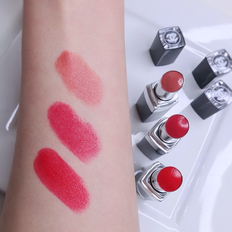 Chanel Rouge Coco Bloom Review Swatches