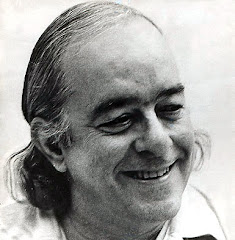 VINICIUS DE MORAES