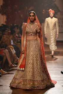 tarun tahiliani india couture week 2019,tarun tahiliani couture 2019,india couture week 2019,tarun tahiliani,tarun tahiliani bridal collection,tarun tahiliani bridal couture,india couture week 2016,tarun tahiliani fashion show,tarun tahiliani bride,inda couture week,india fashion week (fashion week),india haute couture,couture week,fashion week,indian coutue fashion show,autumn-winter collection