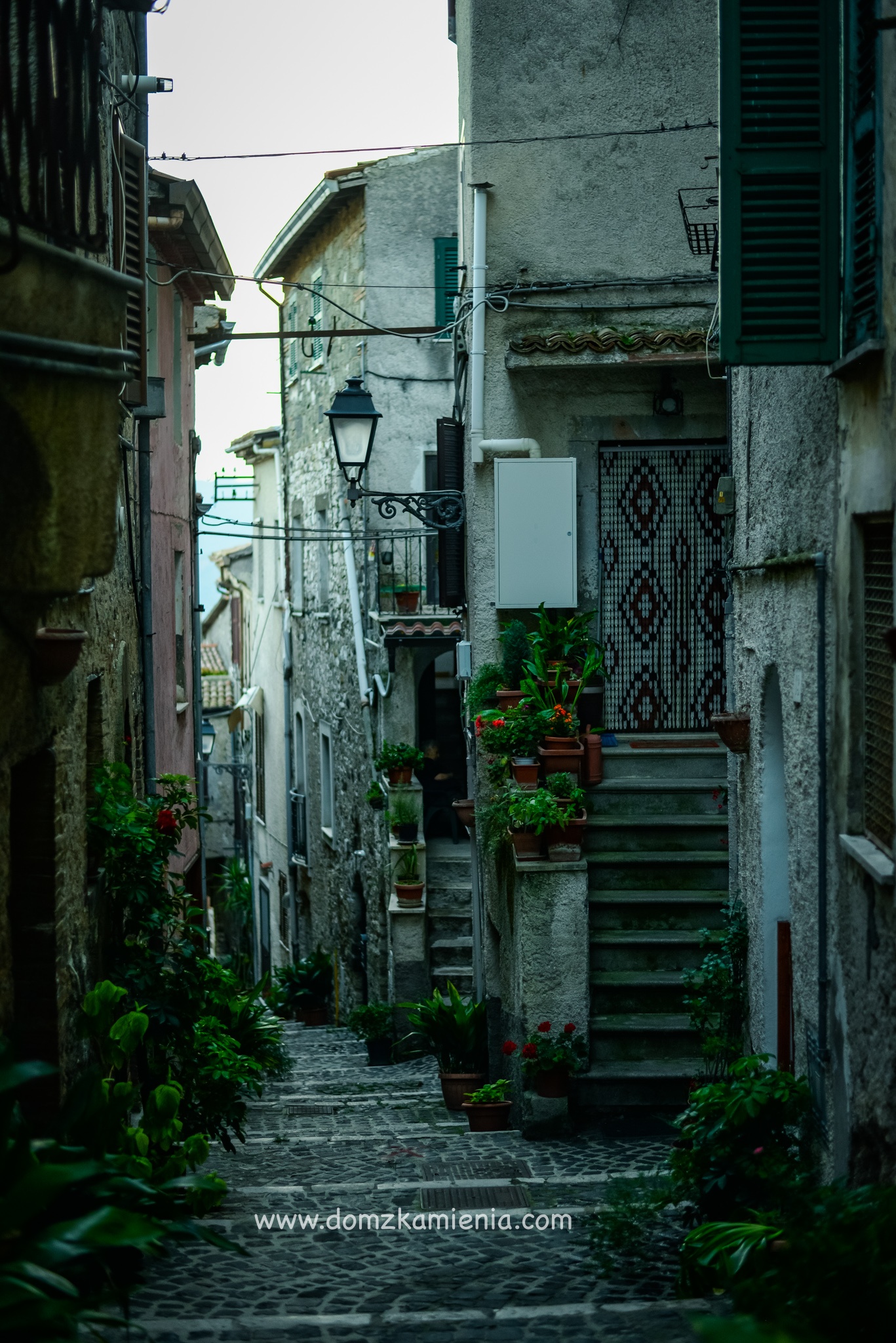 Giuliano di Roma, Lazio, wakacje, Dom z Kamienia