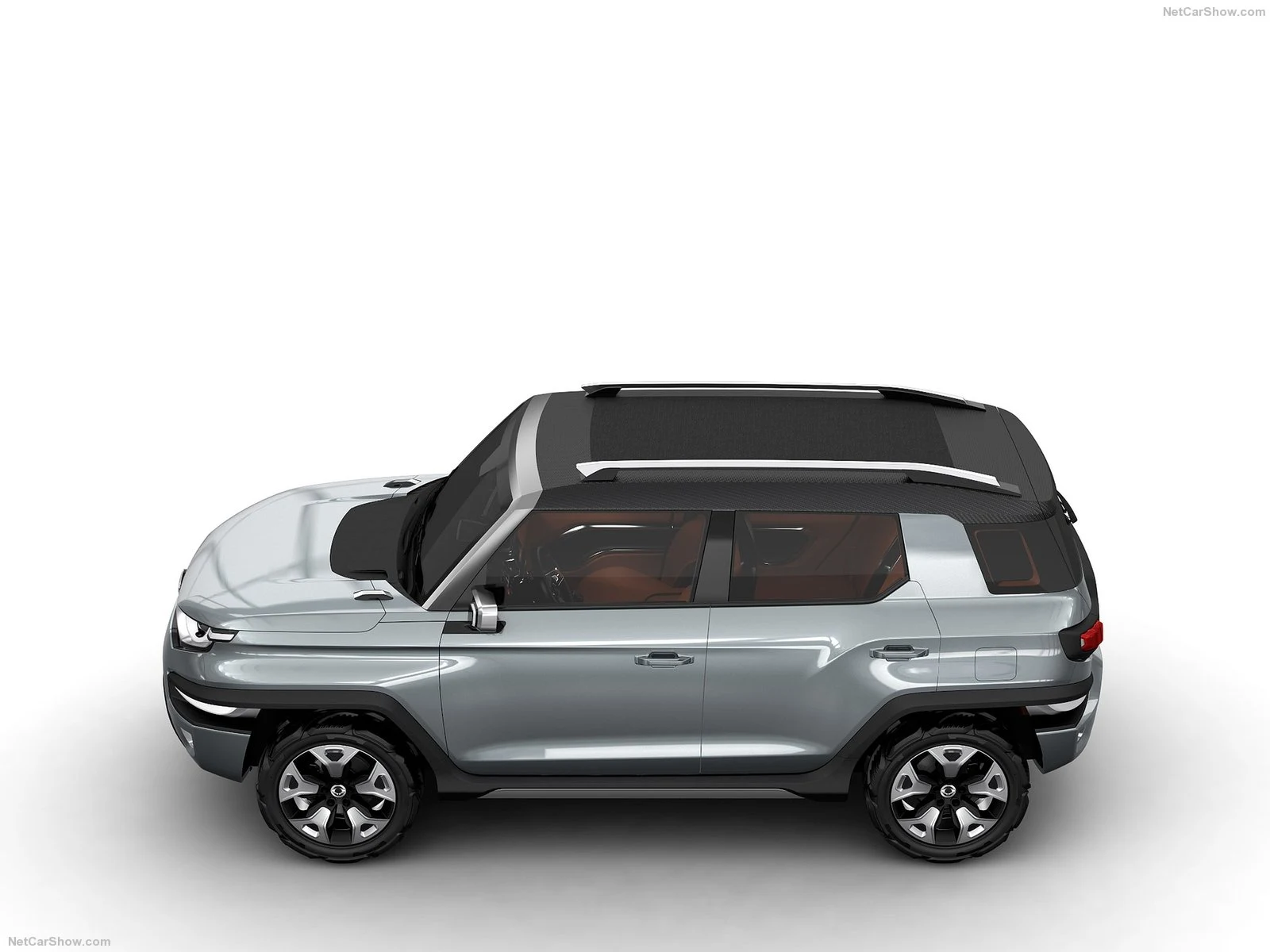 Hình ảnh xe ô tô SsangYong XAV-Adventure Concept 2015 & nội ngoại thất