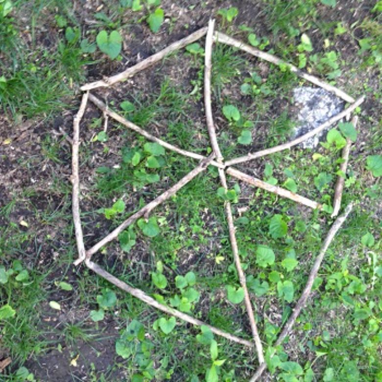 loose parts geometry - outdoor learning forest school activities