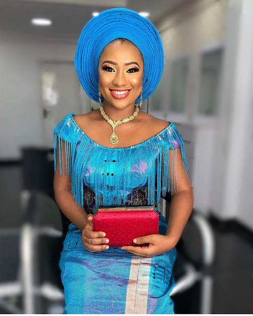 Mid Week Interesting Aso Ebi Styles Perfect For The Slay Queens. 