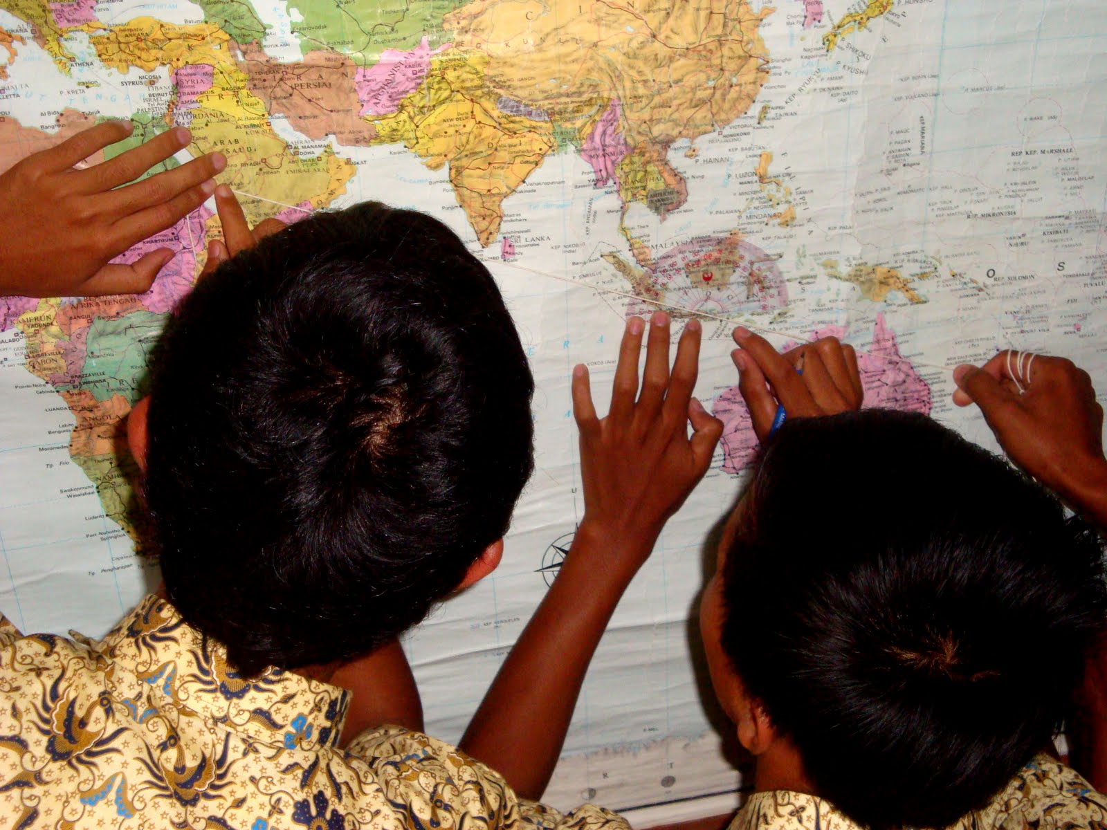 Kerja Kursus Geografi Bentuk Muka Bumi Tingkatan 1  Share 