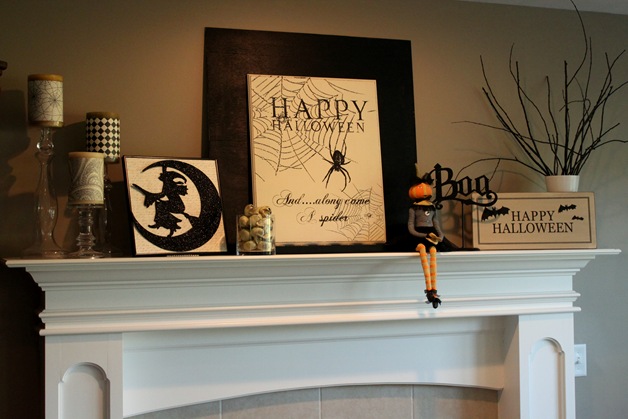 halloween mantle