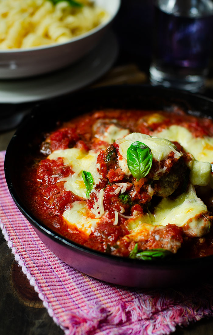 Mozzarella stuffed Meatballs