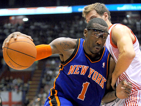 amare stoudemire glasses brand. amare stoudemire knicks dunk.