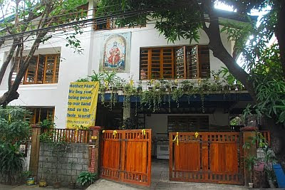 bahay maria bel-air makati