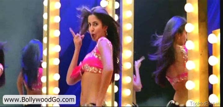 Katrina Kaif Hot Pics Shelia ki Jawani Dance 1