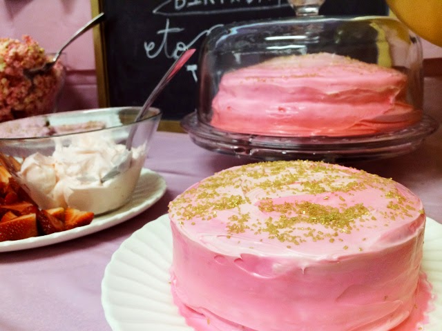pink smash cake