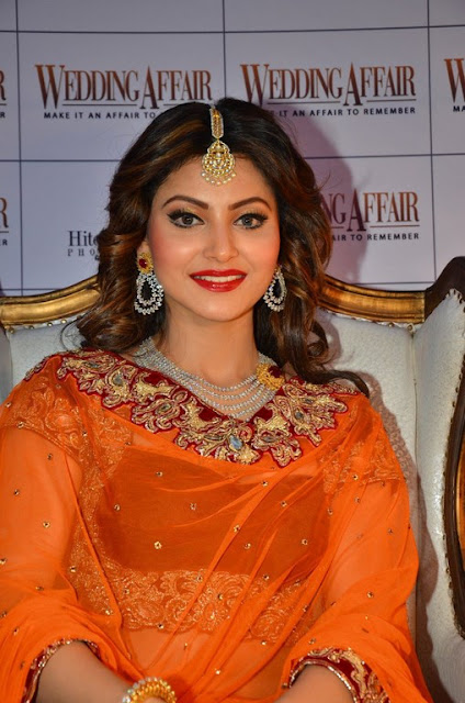 Urvashi Rautela traditional wear hd photos