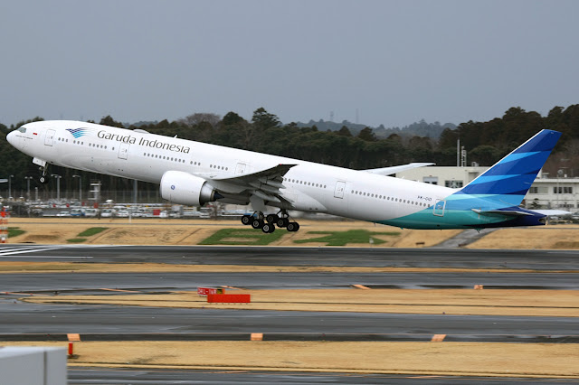 Garuda Indonesia Boeing 777-300ER Takeoff