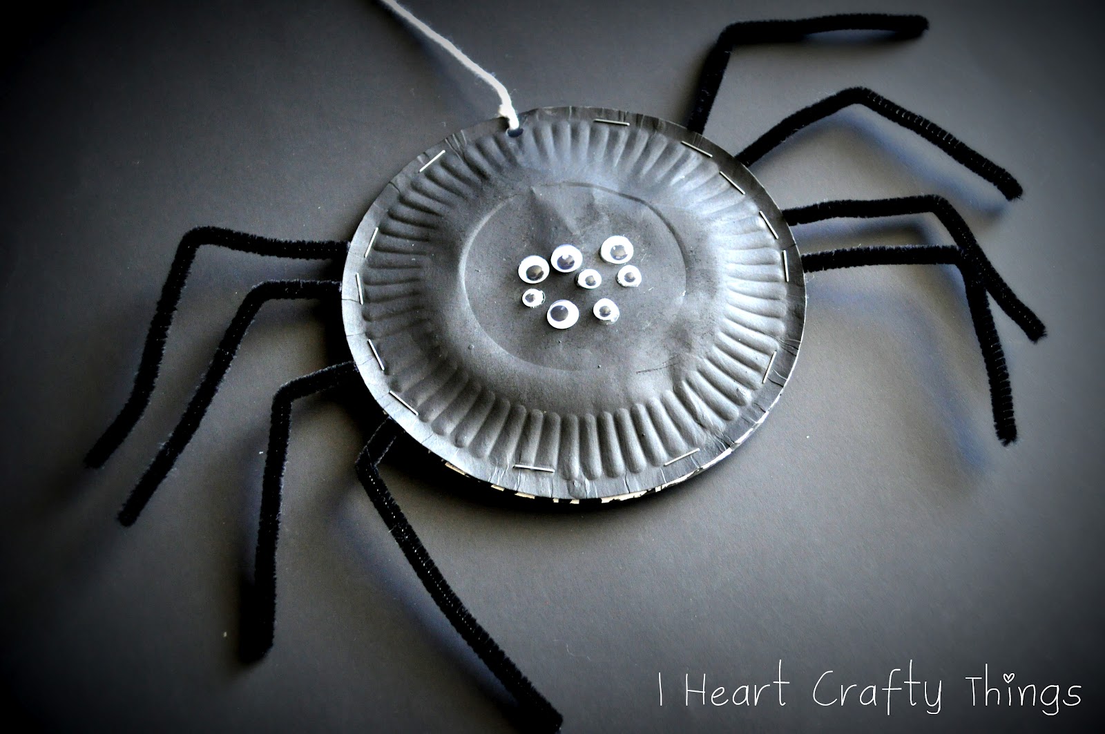  Paper  Plate  Spiders