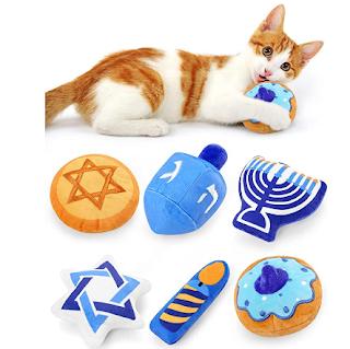 Hanukkah Catnip Toys Set of 6 Soft Holiday Plush Cat Toys Interactive Catnip Filled Kitty Supplies for Cat Lovers Chanukah Gift Dreidel Cat Teething Chew Toy