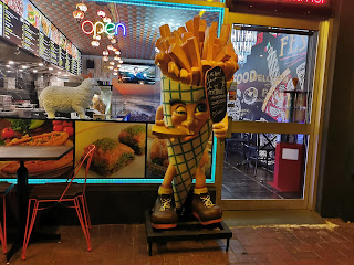 Wodonga Public Art | The BIG Chip Man