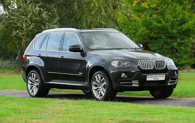 2009 BMW X5 xDrive35d 10-Year Edition - Front Side
