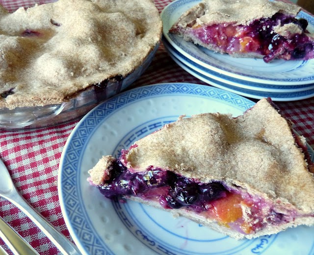 Peach & Blueberry Pie