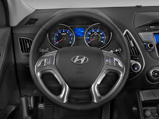 2011 Hyundai Tucson GSL