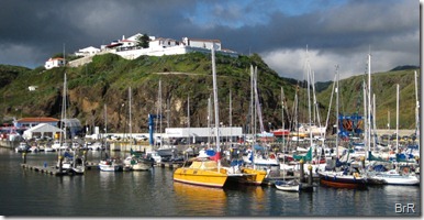 Vila_do_Porto_vom_Hafen_aus_gesehen