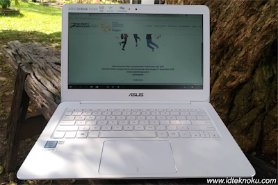 Kesan Pertama Menggunakan ASUS ZenBook UX305CA, "Ringan, Tipis dan Mewah"