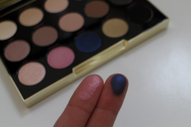 Gwen Stefani eyeshadow palette review, gwen stefani palette, urban decay palette, best eyeshadow palette, urban decay gwen eyeshadow palette review, gwen stefani makeup