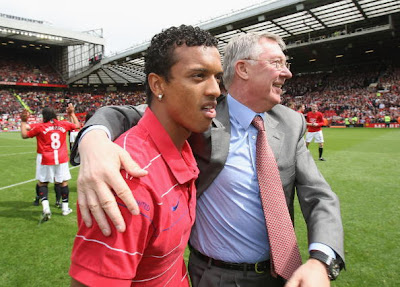 Sir Alex Ferguson and Nani of Manchester United celebrate