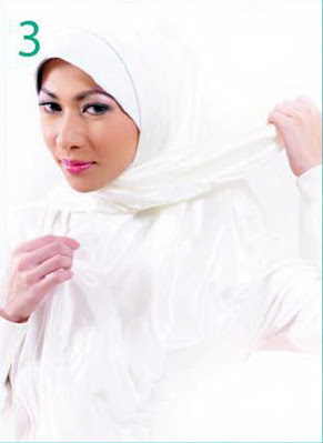 4 Gaya Kerudung Segiempat Klasik Modis dan Simple serta Cara Memakainya