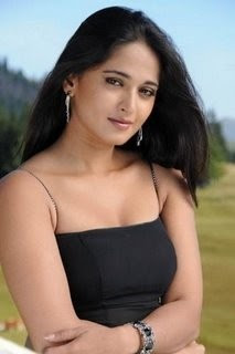 anushka hot videos