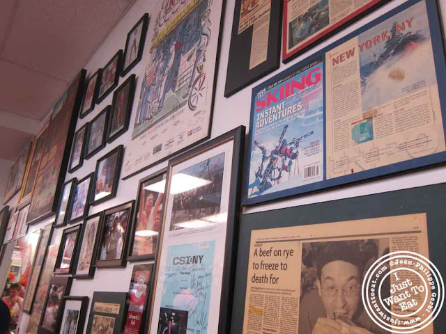 Image of Schwartz's delicatessen in Montreal, Canada