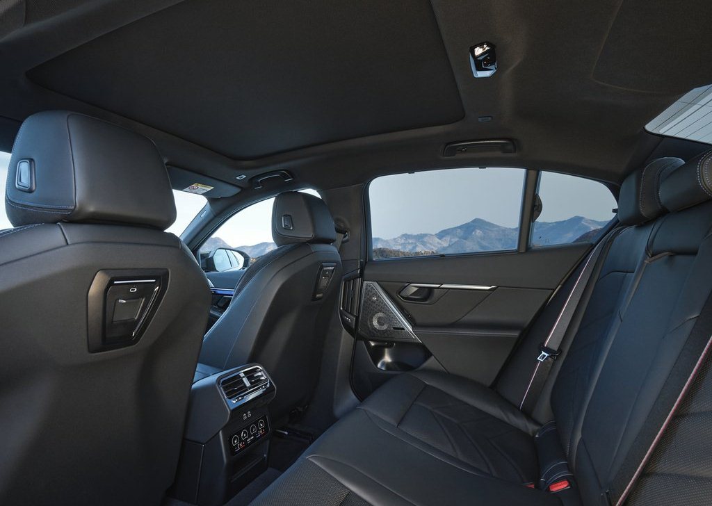 2024 BMW i5 M60