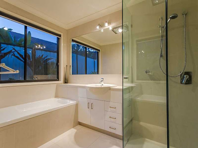 Picture of modern bathroom