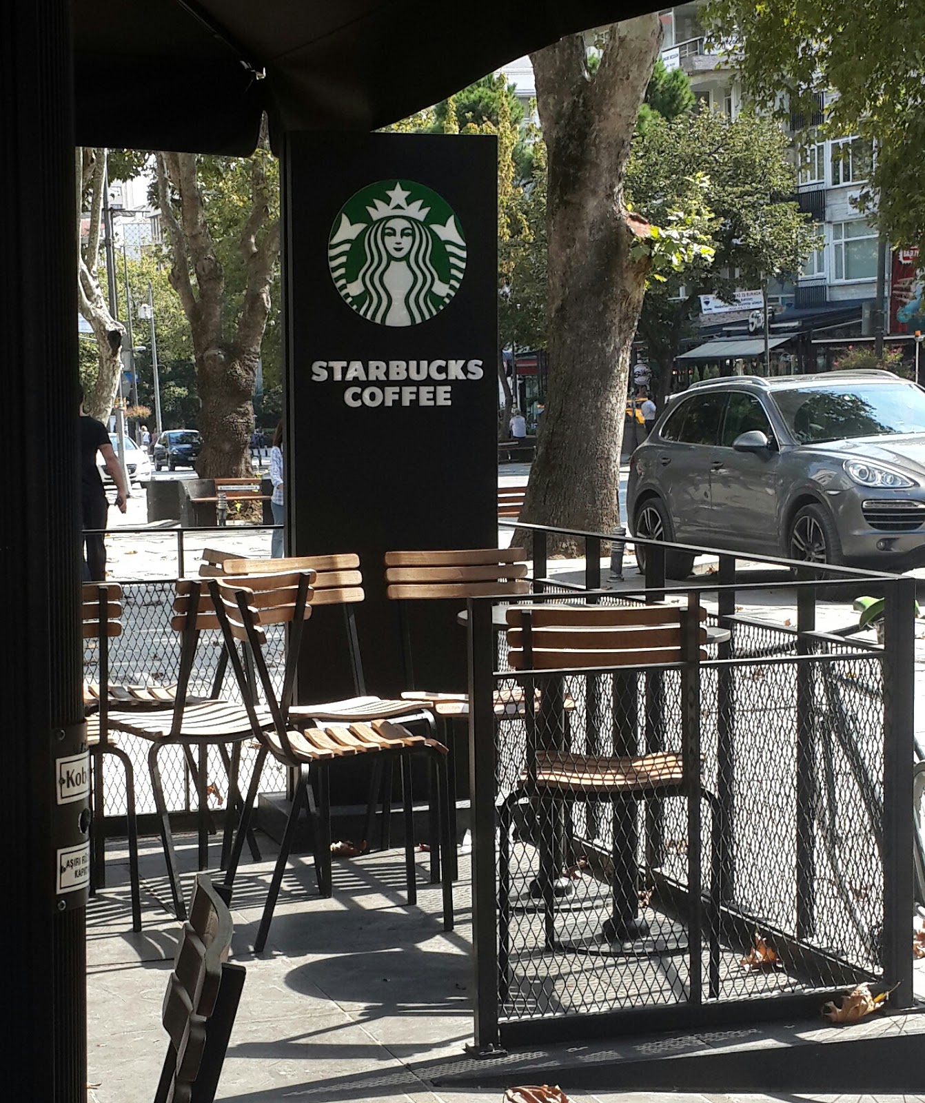 starbucks suadiye