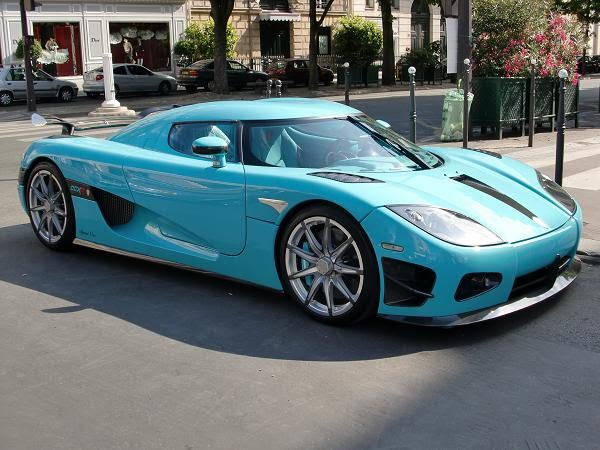 Koenigsegg CCXR Special One Video Lamborghini LP6704 SV Video