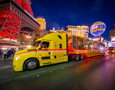 #NASCAR Hauler Parade returns to the Las Vegas Strip