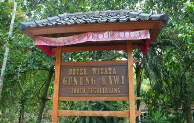  Bagi Anda yang tinggal di sekitar Jawa Timur Pesugihan Gunung Kawi, Ritual, Tumbal, dan Kisah Nyata