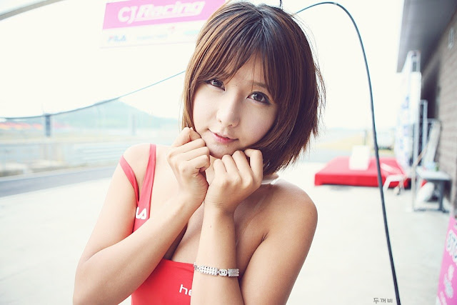 6 Ryu Ji Hye at CJ SuperRace R3 2012-very cute asian girl-girlcute4u.blogspot.com