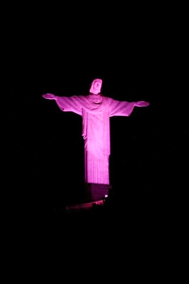 http://tudosetransformarj.blogspot.com.br/2014/10/cristo-redentor-no-outubro-rosa.html