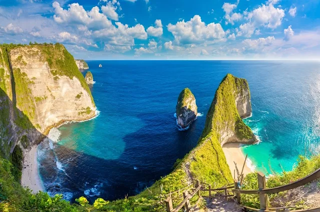 Pantai Kelingking - Liburan Wisata Eksotis Terletak di Bali