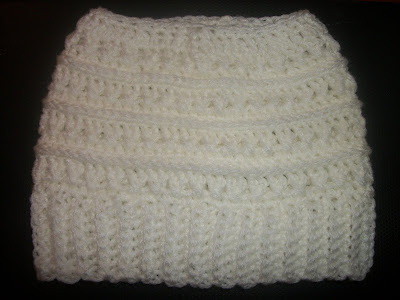 https://www.etsy.com/listing/751226053/white-messy-bun-beanie-ponytail-beanie?ref=shop_home_active_12&frs=1