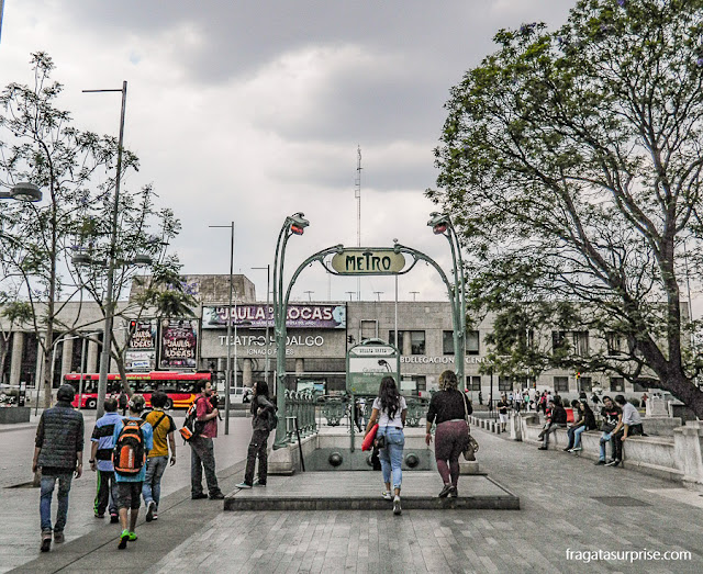 Estação de metrô Belle Époque francesa na Cidade do México