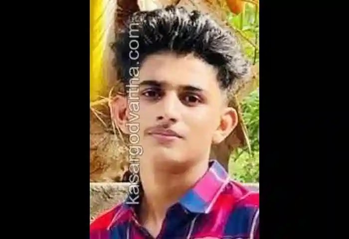 Manjeshwaram, Kasaragod, Kerala, News, Student, Tipper Lorry, Bike, Accident, National Highway, Injured, Hospital, Obituary, Died, Top-Headlines, Student dies as tipper lorry collides with bike.