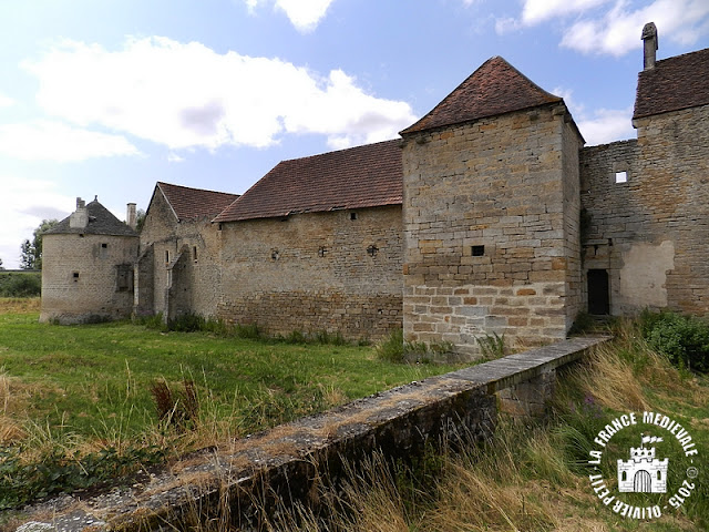 EGUILLY (21) - Château-fort (XIIe-XVe siècles)