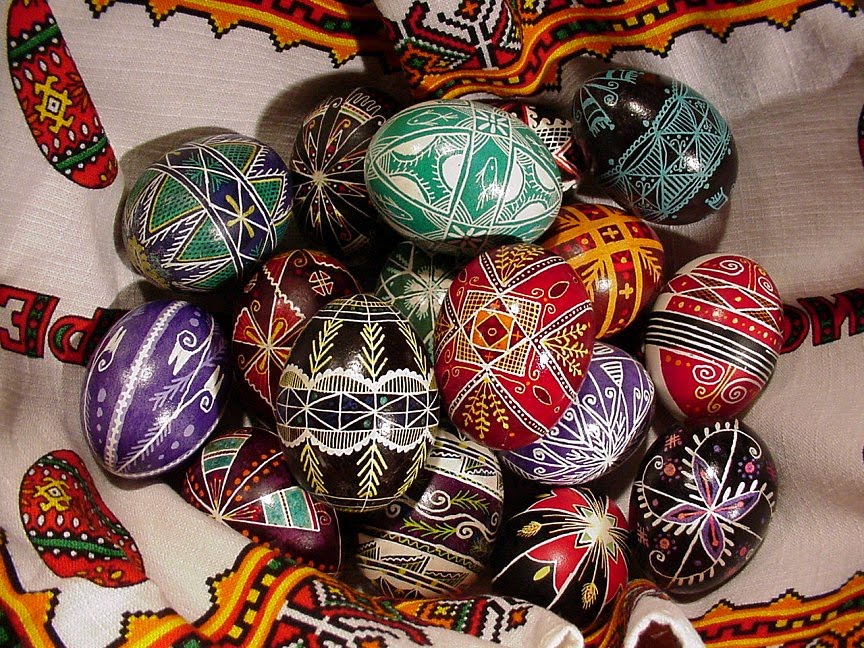 ukrainian easter eggs colouring pages. (Ukrainian Easter Eggs)