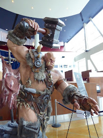 Orgrim Doomhammer Warcraft full-size statue
