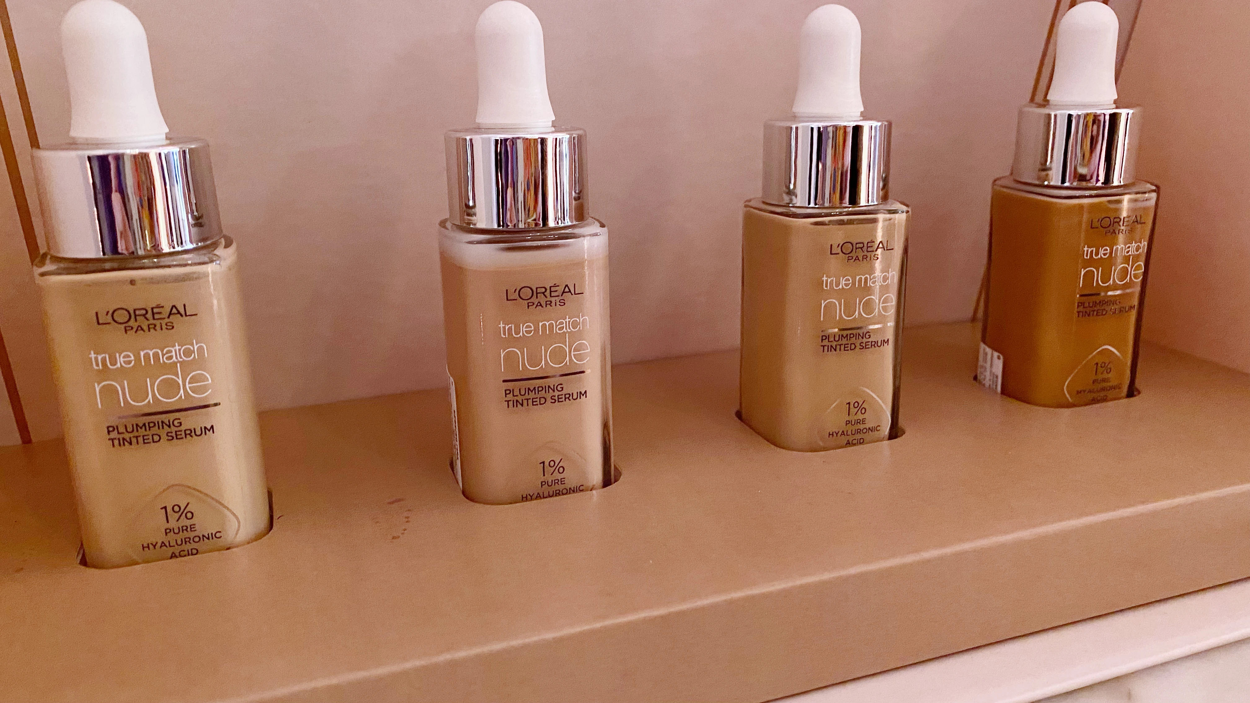 True match Nude Serum 1% ácido hialurónico