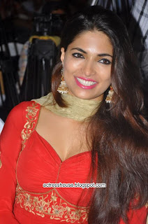 Parvathy Omanakuttan cute photo gallery