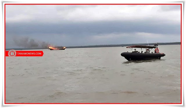 TNI AL Evakuasi Korban Kapal Terbakar di Perairan Asahan