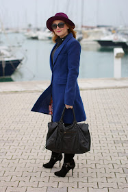 Paola Frani cappotto, Ecua-Andino hat, Cesare Paciotti boots, cobalt blue coat, Balenciaga work bag, Fashion and Cookies, fashion blogger