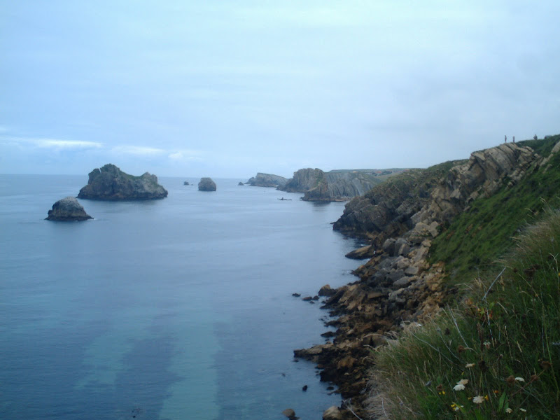 Playa de Somocuevas en Liencres